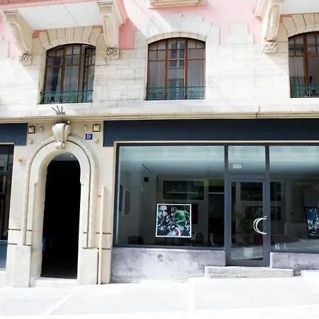 Des Voyageurs Boutique 3*