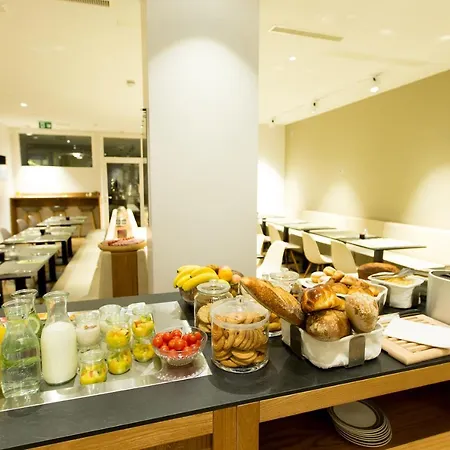 Des Voyageurs Boutique 3*