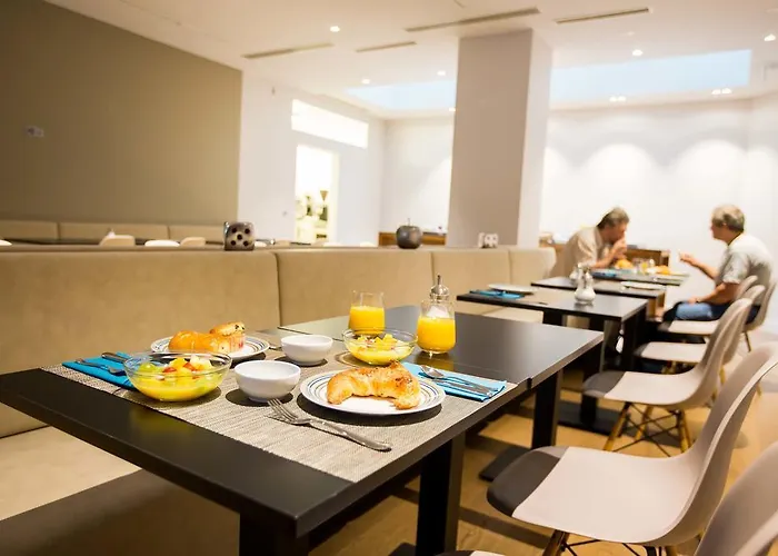 Hotel Des Voyageurs Boutique 3*